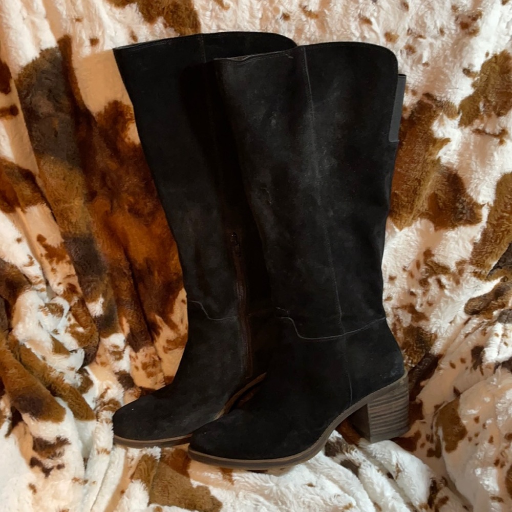 Lucky Brand Talk Black Suede Boot Size 11
